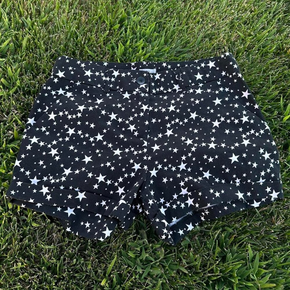 Diva Black and White Star Shorts